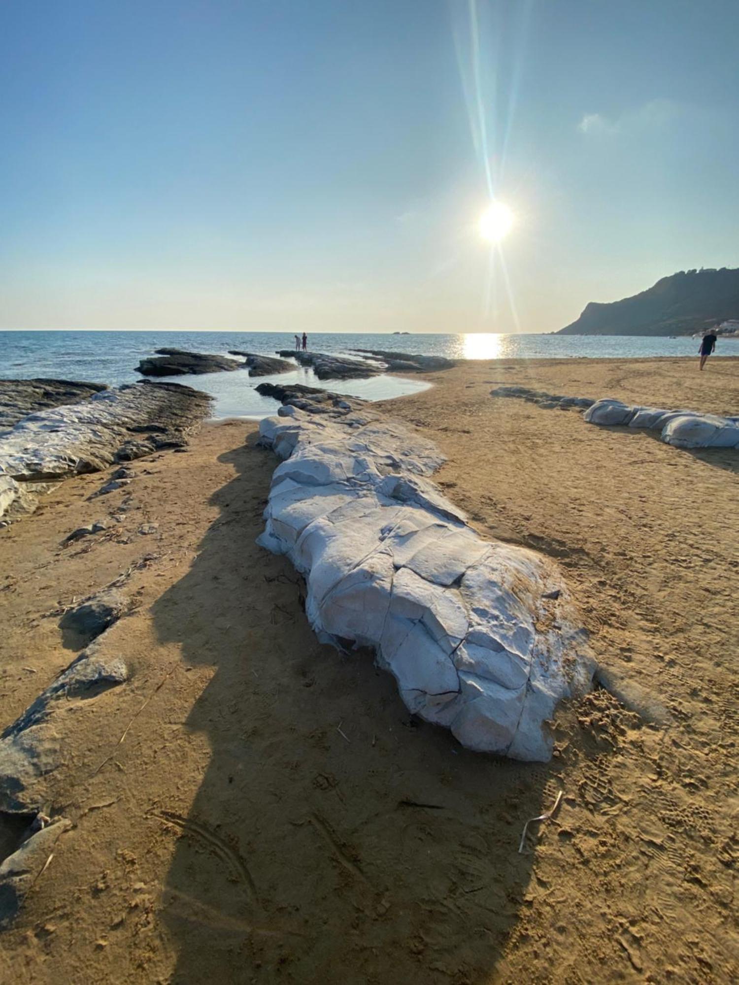 Casa Vacanza Scala Dei Turchi Apartman Realmonte Kültér fotó